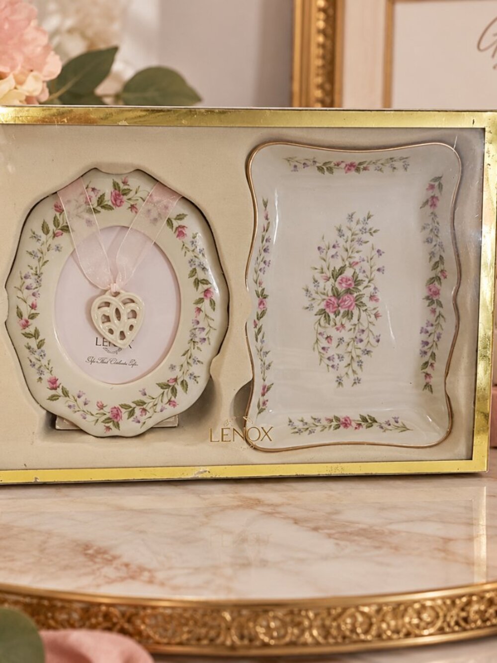 Lenox Classic Floral Picture Frame & Vanity Tray Set New In Box Fine China